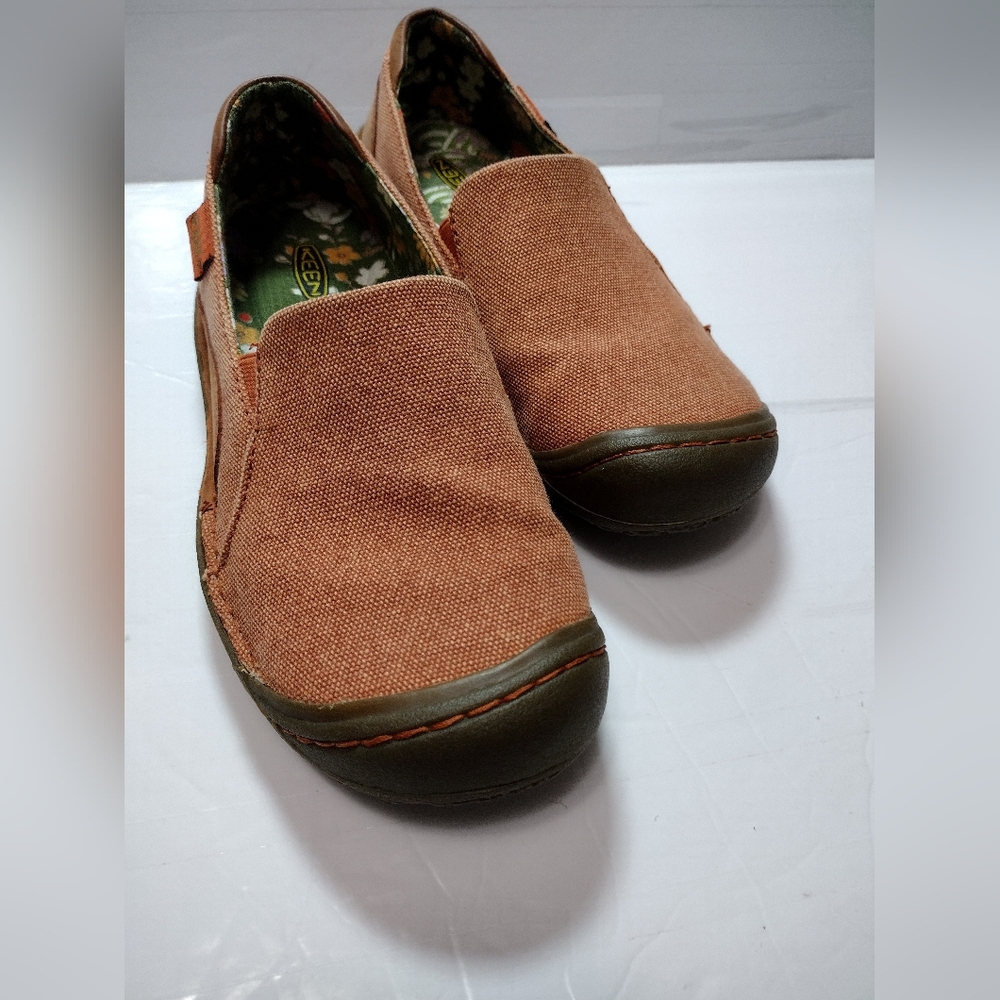 Keen Casual Brown Slip-On Shoes Size 8.5